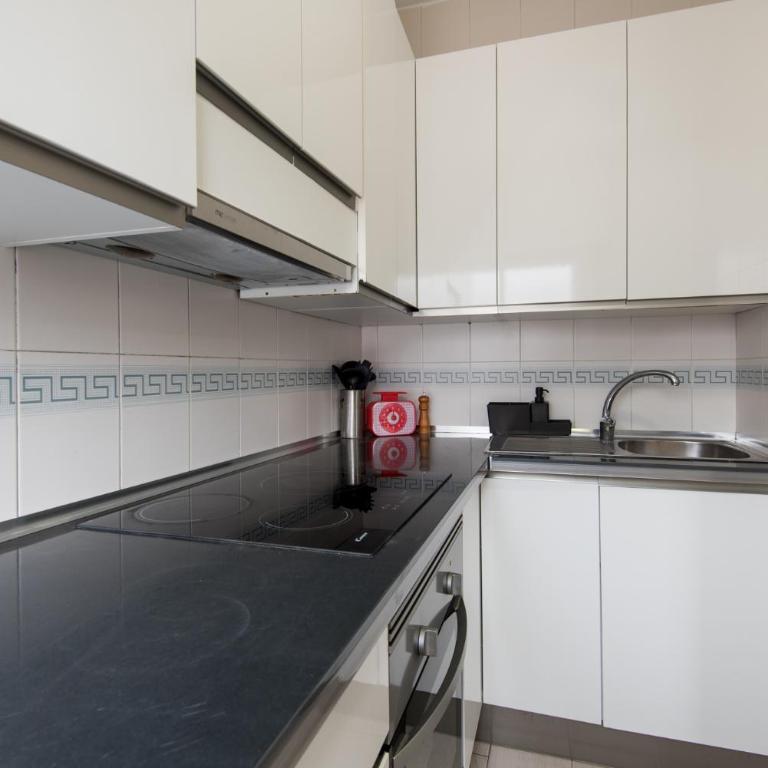 NEW 2nd CORNER City Center Apartment ideal for groups - Apartamento de 3 dormitorios - 31