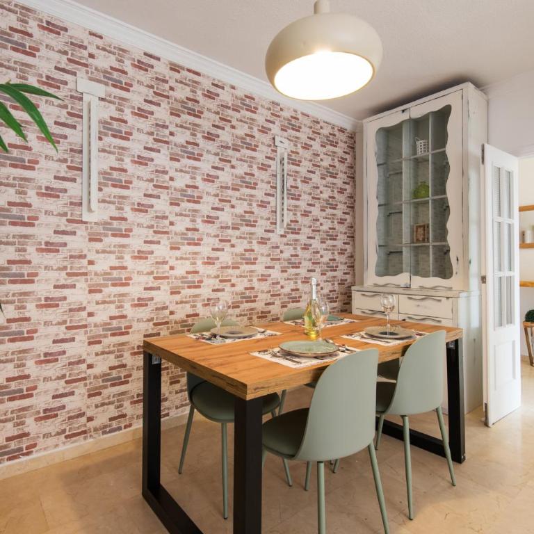 NEW 2nd CORNER City Center Apartment ideal for groups - Apartamento de 3 dormitorios - 16