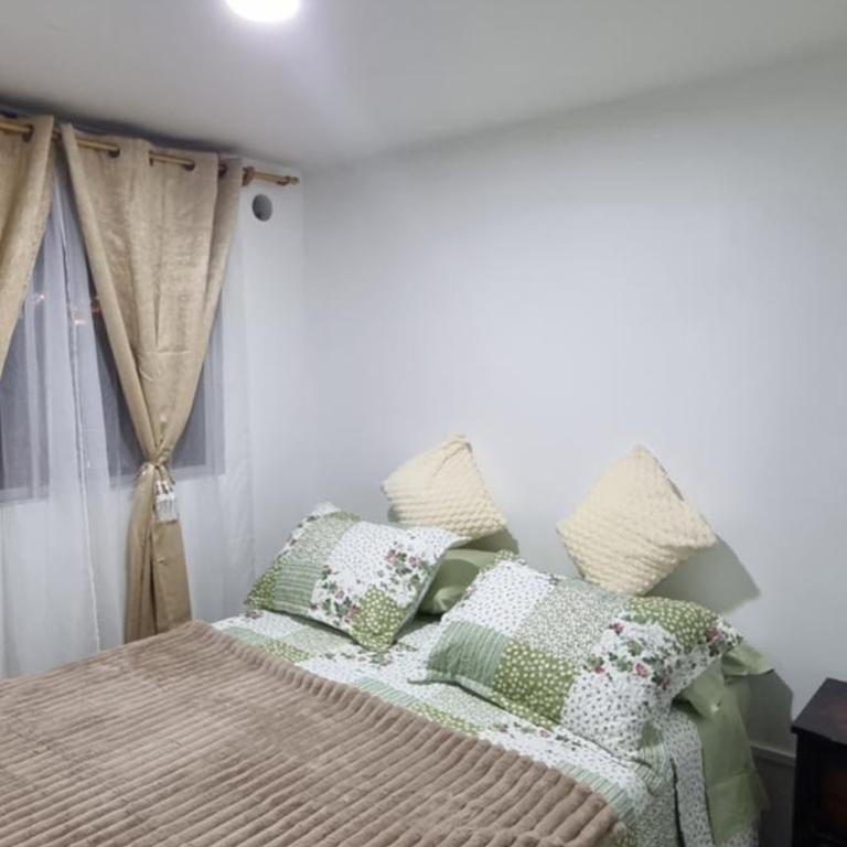 Depto III céntrico RDKL - Three-Bedroom Apartment - 7