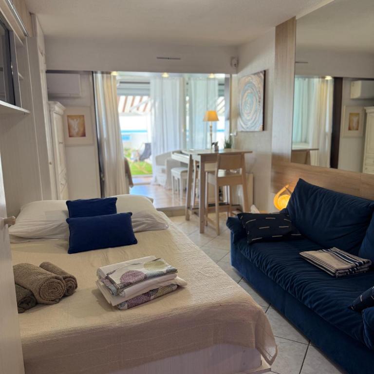 LA CORNICHE SETE 15 Rue de Savoie - Superior Studio - 28