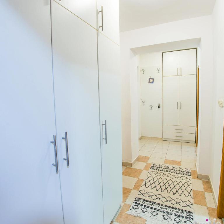 Apartment La Vie - Two-Bedroom Apartment with Terrace - 37