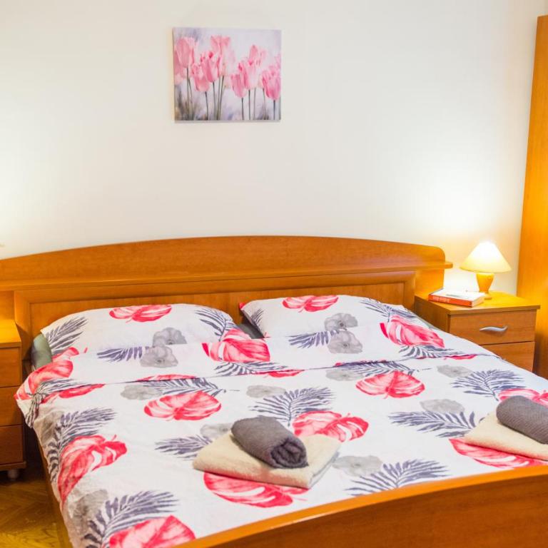 Apartment La Vie - Two-Bedroom Apartment with Terrace - 24