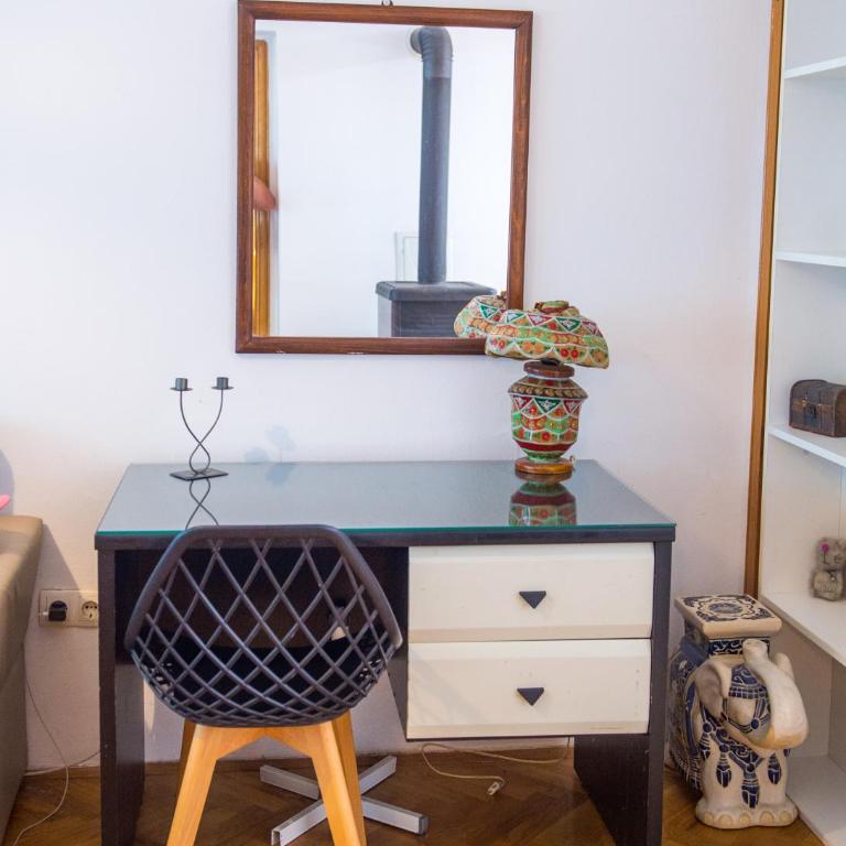 Apartment La Vie - Two-Bedroom Apartment with Terrace - 40