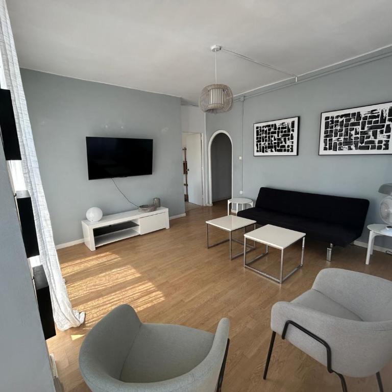Amazinn Places Valencia Marina Real - Superior Apartment - 19