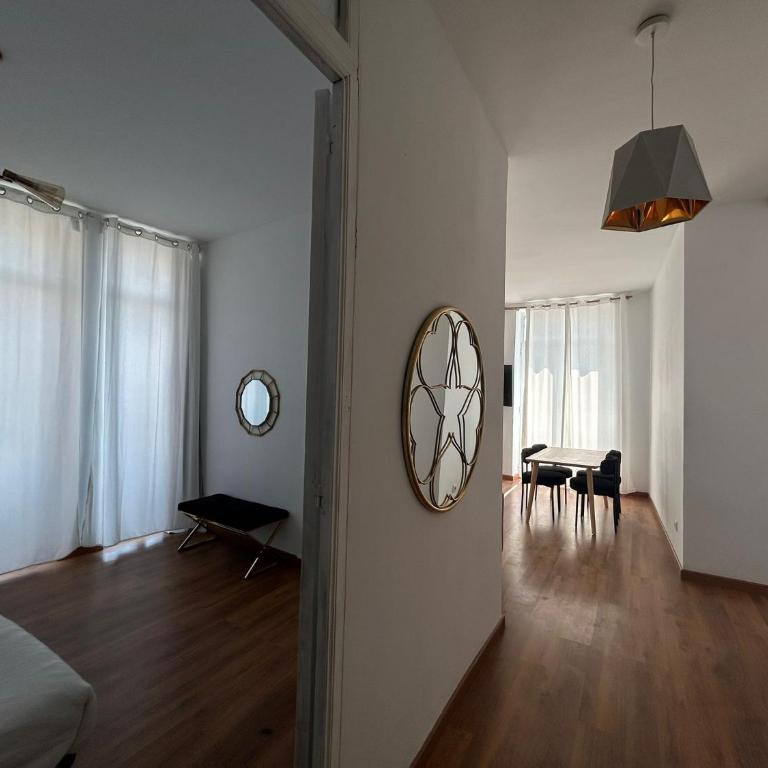 Amazinn Places Valencia Marina Real - Superior Apartment - 66