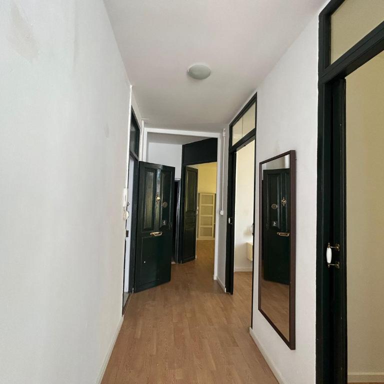 Amazinn Places Valencia Marina Real - Superior Apartment - 58