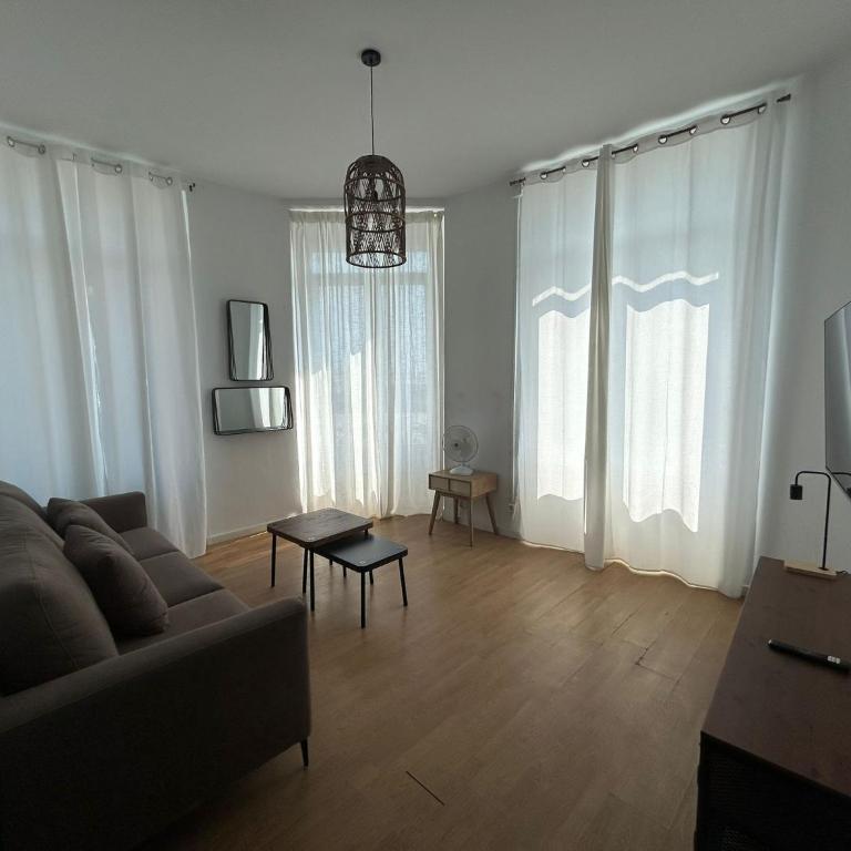Amazinn Places Valencia Marina Real - Superior Apartment - 61