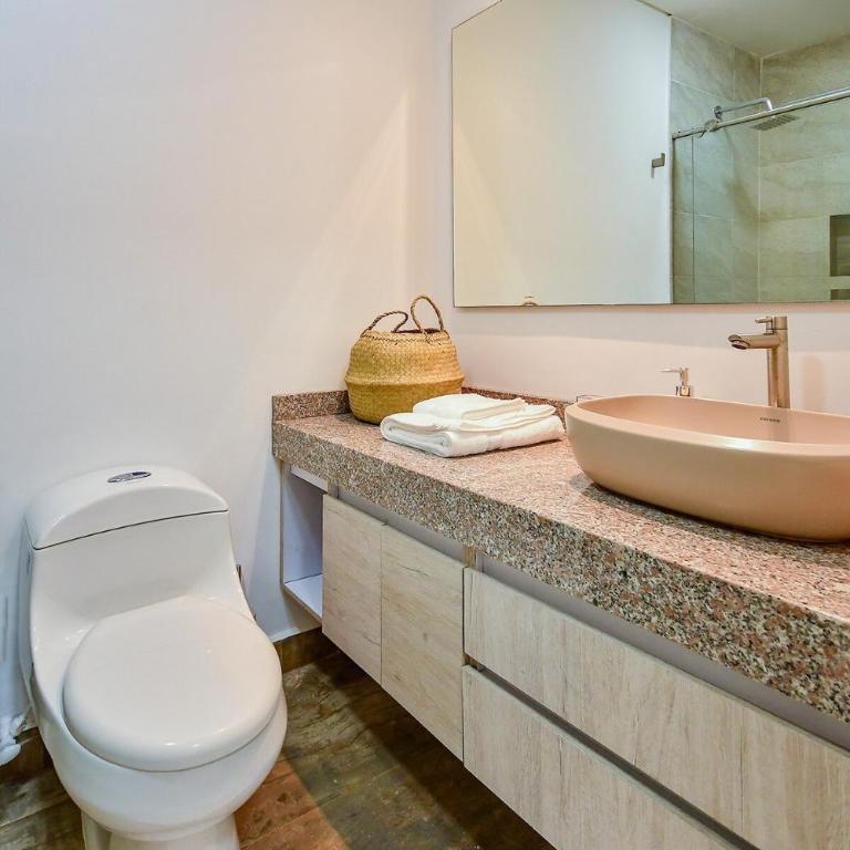 Arboledas` hosting - One-Bedroom Apartment - 4