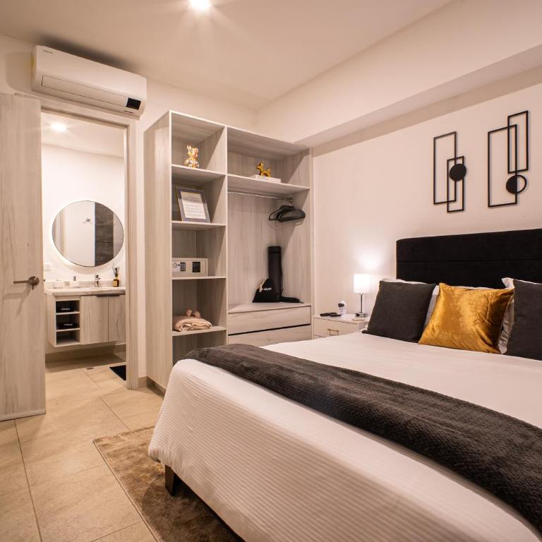 The Villa Catalina - Villa with Private Pool - 16