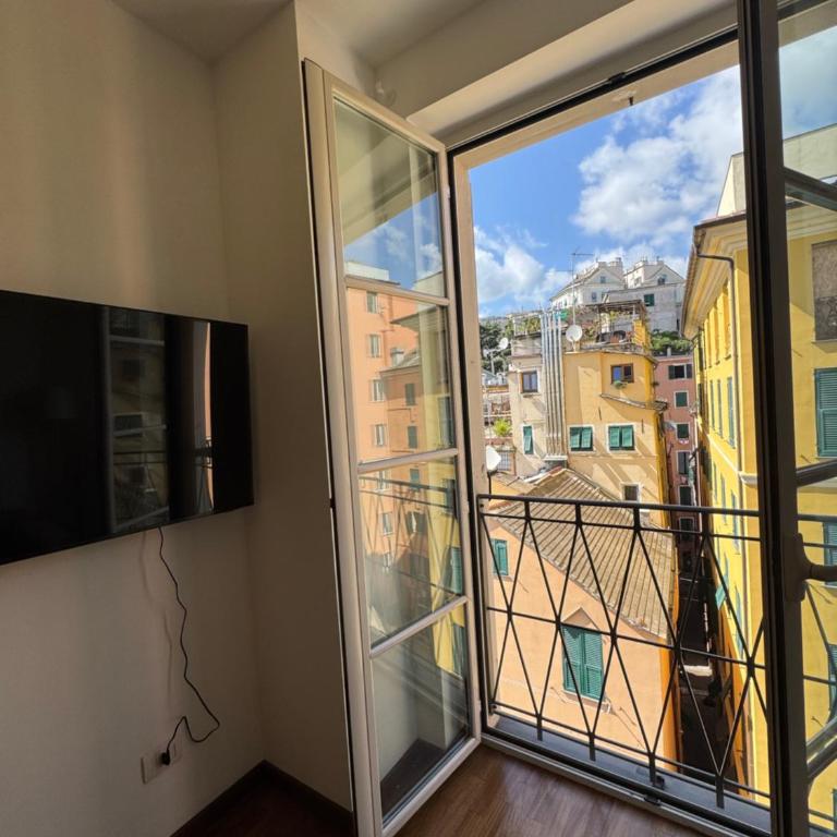 La Chicca del Carmine - One-Bedroom Apartment with Balcony and City View - 2