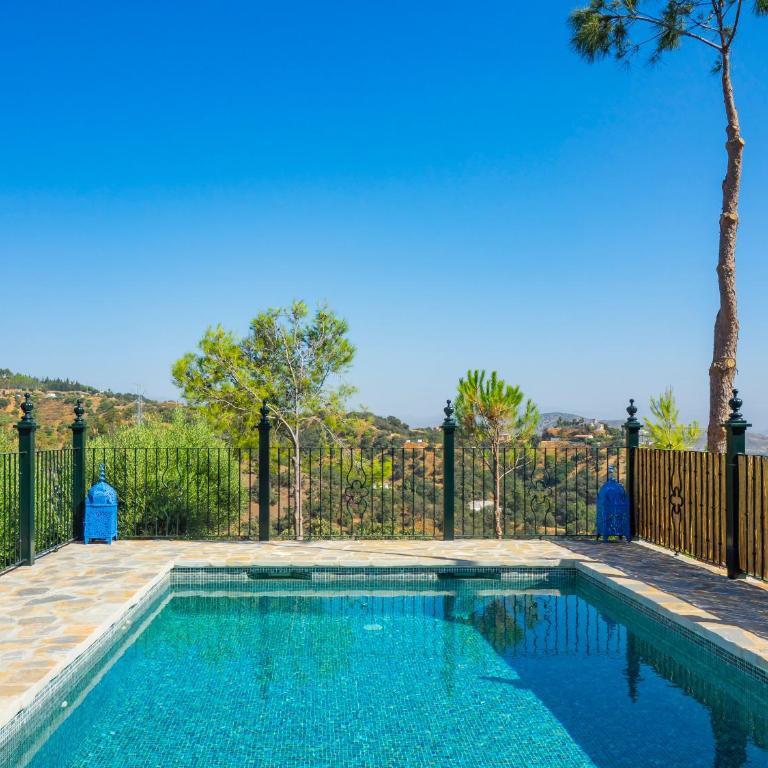 Tu Villa Rural Olivo 3 Dormitorios Piscina privada - Vacation Home - 4