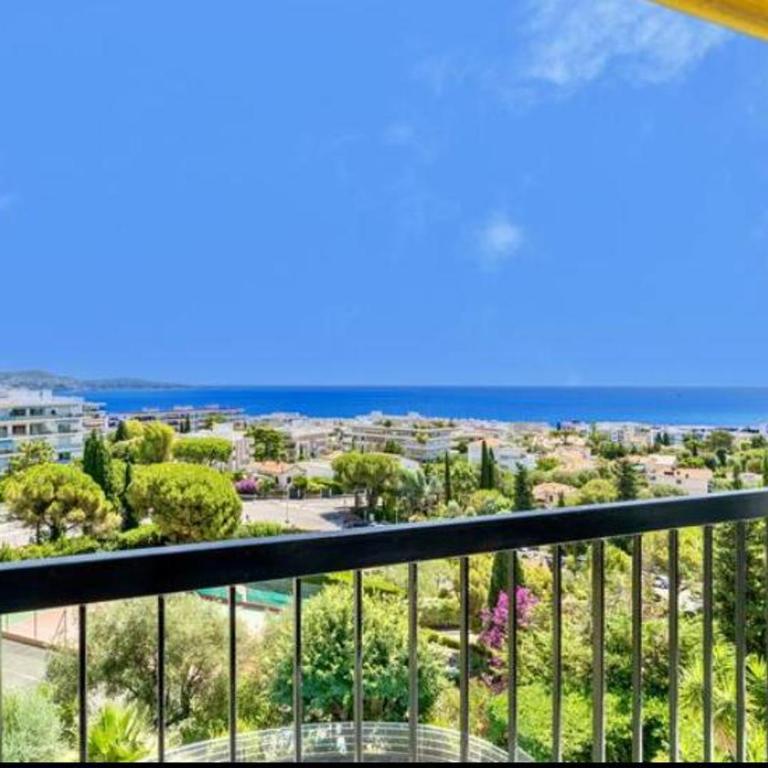 Magnificent 3 Rooms-Sea View-Terrace-Pool - Appartement 2 Chambres - 5