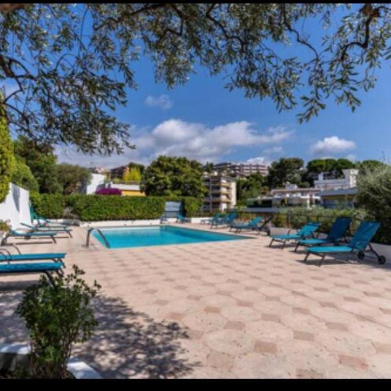 Magnificent 3 Rooms-Sea View-Terrace-Pool - Appartement 2 Chambres - 21
