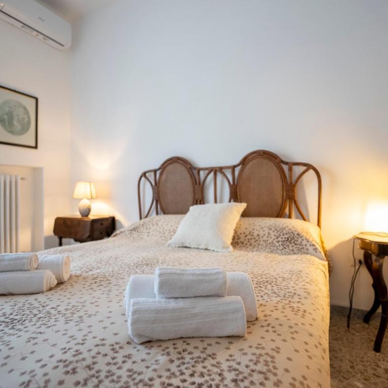 15 min From Old Town & Train Station WiFi 5 Star - Appartamento con 2 Camere da Letto - 4