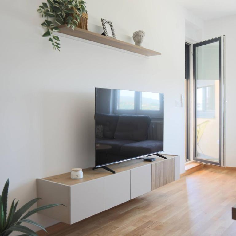 Boho KG - Two-Bedroom Apartment - 23