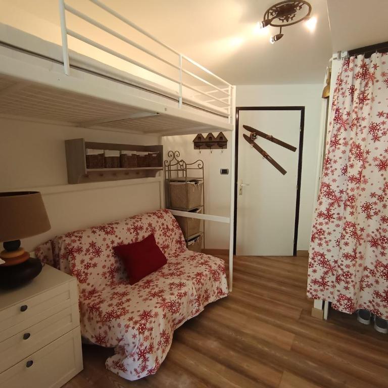 Studio skis aux pieds Sud, balcon, parking privé - FR-1-445-224 - Estudio - 10