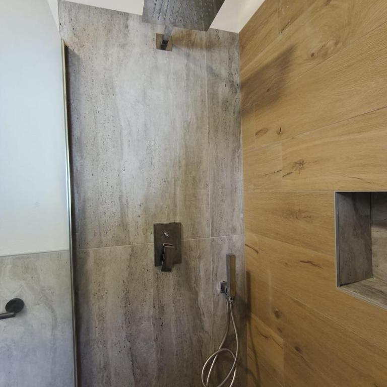 Villa Rosina - Casa con 5 Camere da Letto - 2