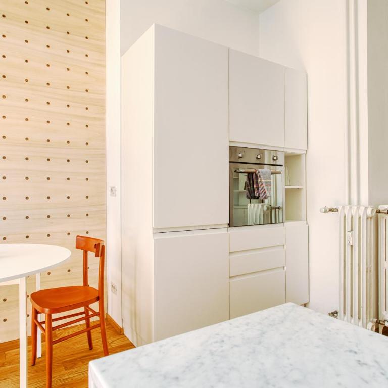 Just Urban Stays - 1BR Apt with Outdoor Space - 10 min Duomo by Tram - Appartamento con 1 Camera da Letto - 20
