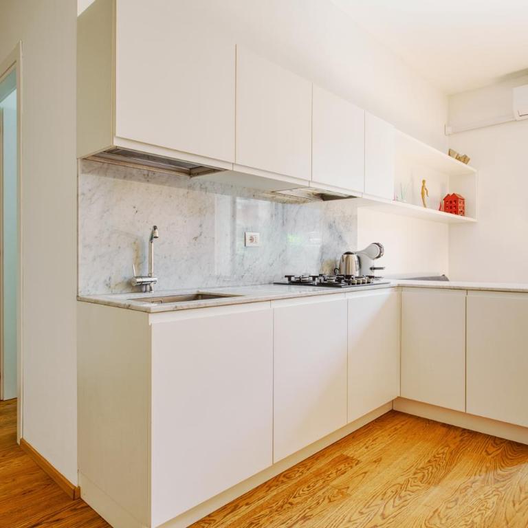 Just Urban Stays - 1BR Apt with Outdoor Space - 10 min Duomo by Tram - Appartamento con 1 Camera da Letto - 18
