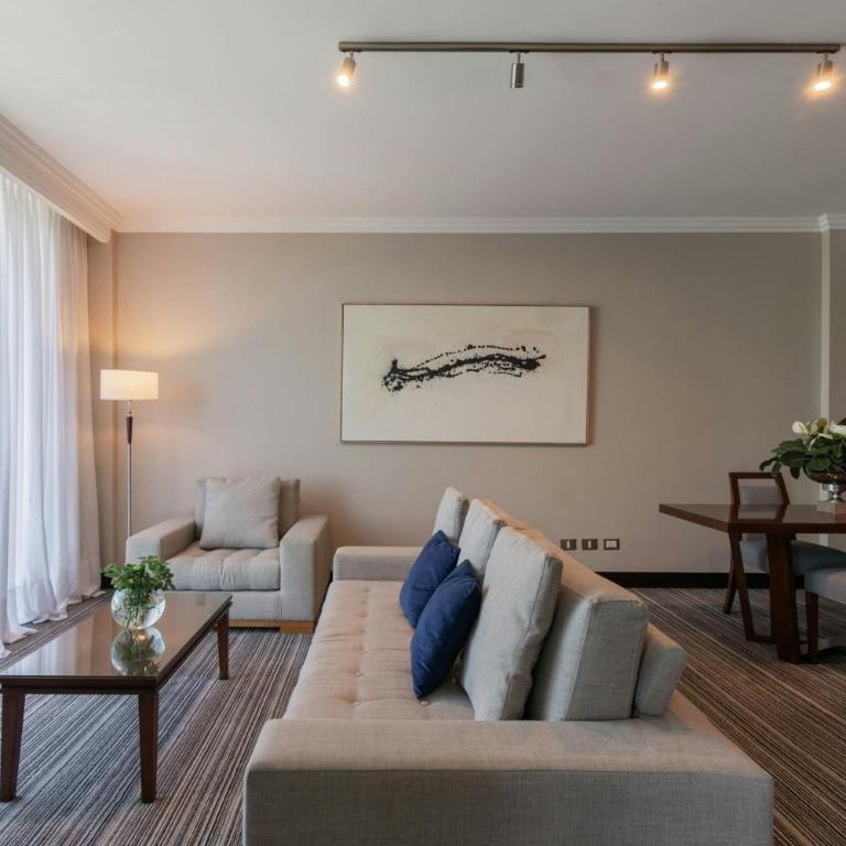 Marriott Hotel Buenos Aires Ezeiza Airport - Suite con cama extragrande - 6