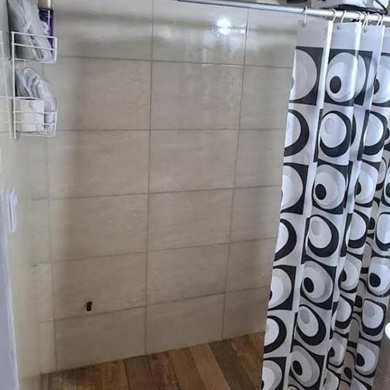 Temporario Terminal Bahia Blanca - Habitación Triple con baño privado - 5