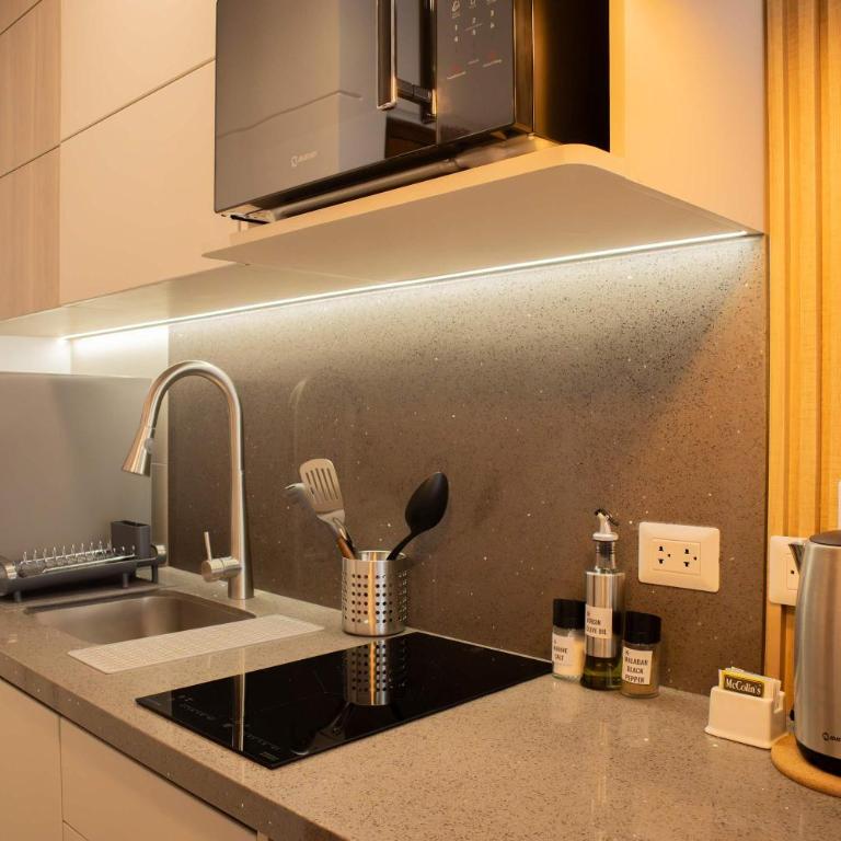 Striking 1BR in Miraflores - Apartment - 5