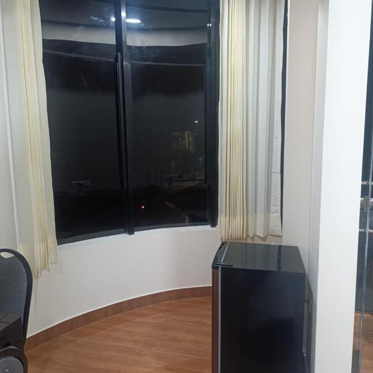 Morro Calzada - Queen Room with Balcony - 6