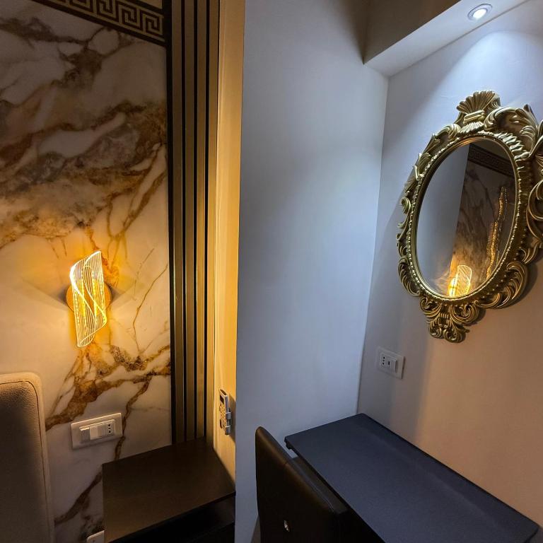 Suite Rooms Empire - Camera Deluxe - 3