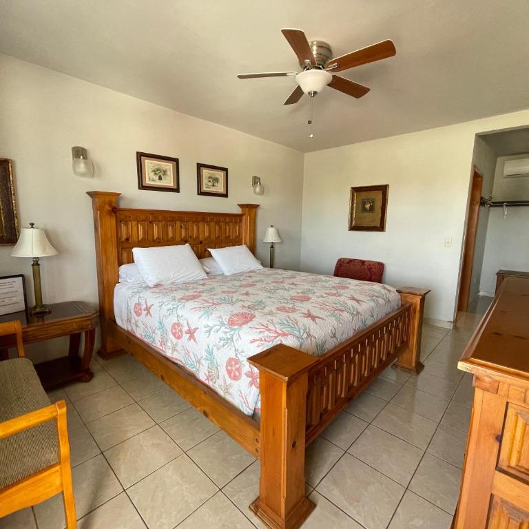 Hospedaje Mulege - King Room with Sea View - 2