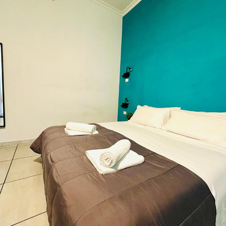 Jupiter Home - Camera Quadrupla con Bagno in Comune - 7
