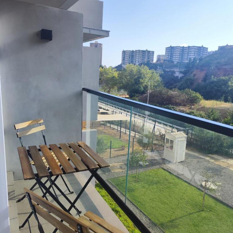 124, Spacious studio with a view - Estudio con terraza - 4