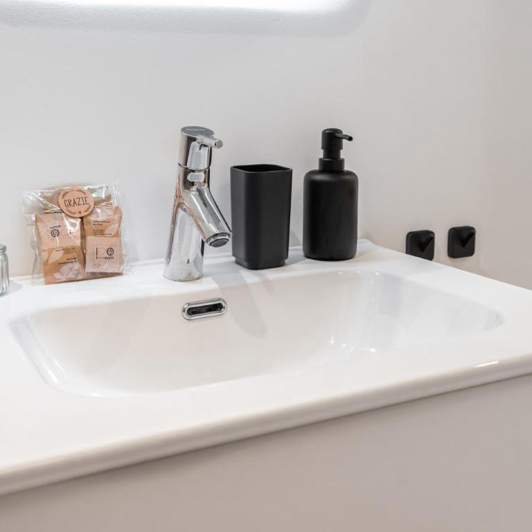 Modern Apartment in Villa with Garden - Easy Parking - Appartamento con 1 Camera da Letto - 18