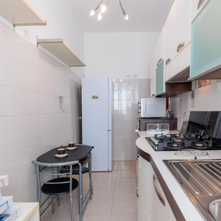 10 Min Colosseum, PreNestInHome - Renovated 2024 Apartment, P igneto , Self Check-in h24 - Appartamento con 2 Camere da Letto - 10