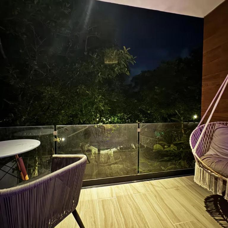 The Strelitzia Project with Private Cenote & Infinity Pool - Apartamento Estudio con cama extragrande - 28