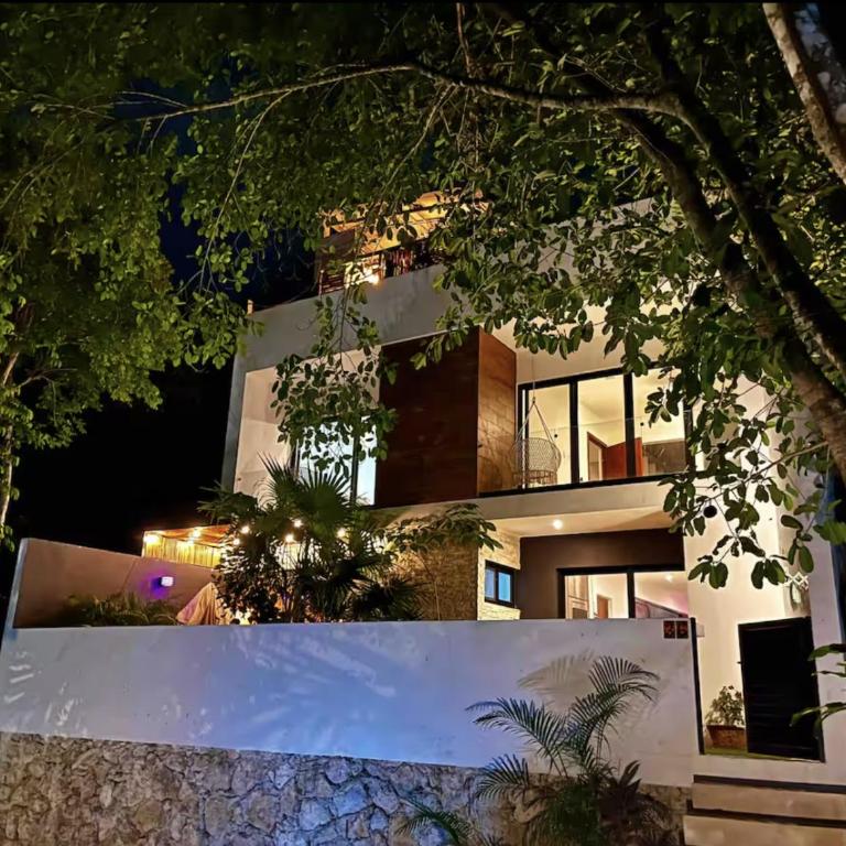 The Strelitzia Project with Private Cenote & Infinity Pool - Apartamento de 1 dormitorio con bañera de hidromasaje en la azotea - 19
