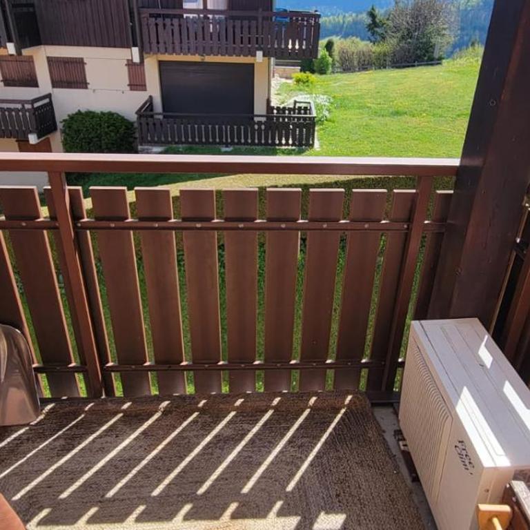 Appartement avec balcon vue montagne à Bellevaux - Studio - Vue sur Montagne - 6