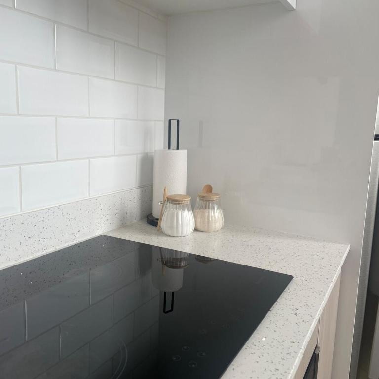 Stunning high-rise suite with panoramic view - Apartamento de 1 dormitorio - 33