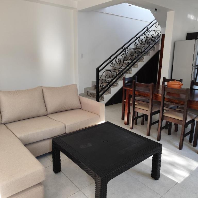 Casa del Algarrobo - Two-Bedroom House - 3