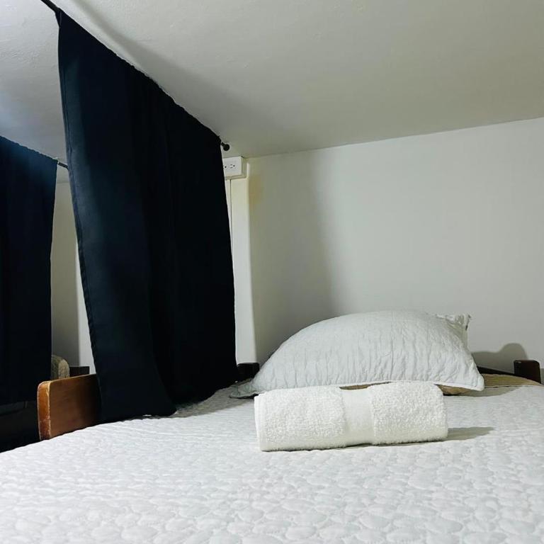 Casa Almanik Hostel - Bed in 4-Bed Dormitory Room - 4