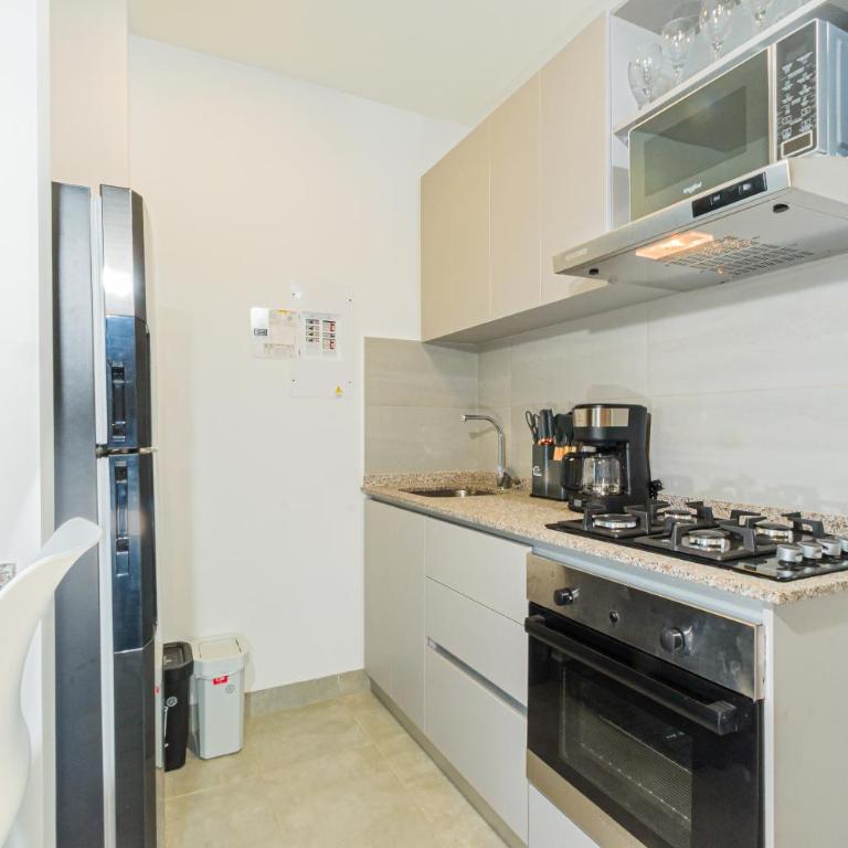 New luxury oceanfront apartment in the Colombian Caribbean, Floor 21 Santa Marta - Two-Bedroom Apartment - 13