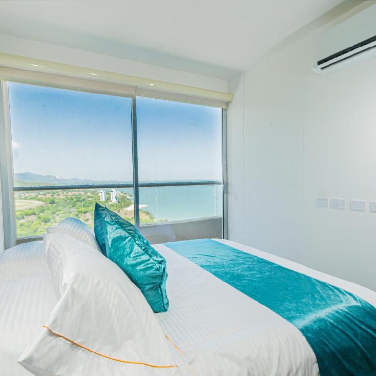 New luxury oceanfront apartment in the Colombian Caribbean, Floor 21 Santa Marta - Two-Bedroom Apartment - 25
