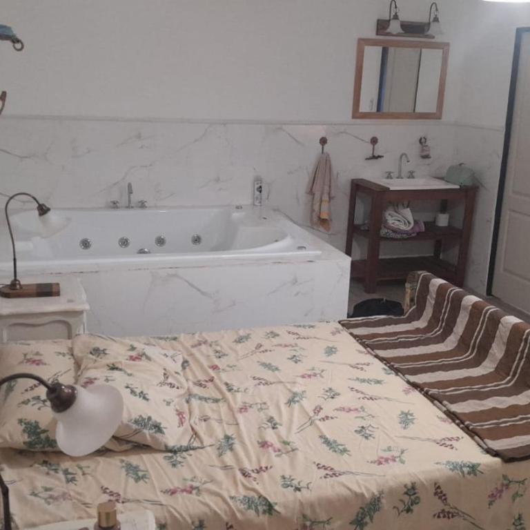 La Ponderosa - Two-Bedroom House - 11