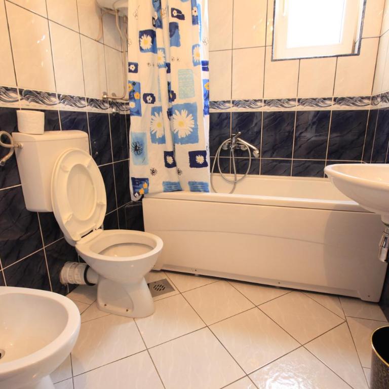 Apartments Popović - Triple Room - 5
