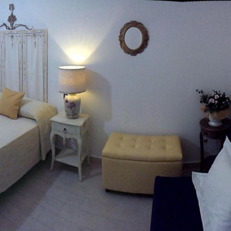 B&B Lido - Camera Matrimoniale/Doppia con Letti Singoli con Bagno - 1