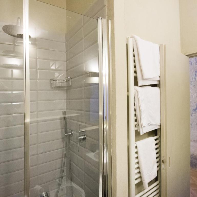 Il Piccolo Cavour Charming House B&B - Camera Matrimoniale Deluxe - 6