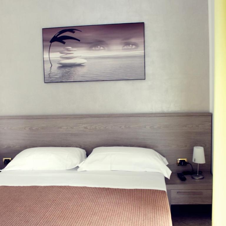 Suitedelmare - Camera Matrimoniale con Balcone - 4