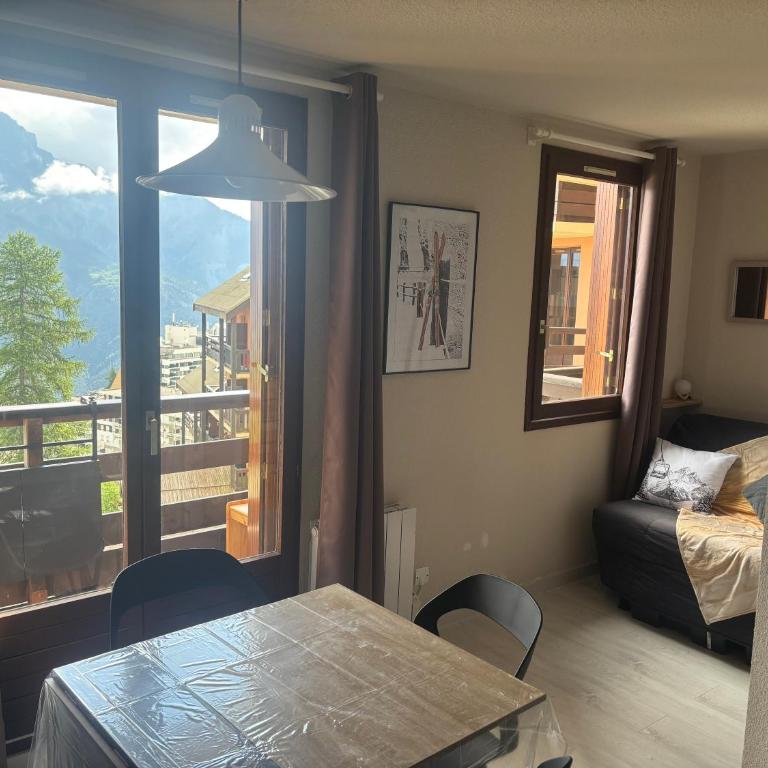 Studio sur Piste PUY ST VINCENT 1700 skis aux pieds ! - Apartamento de 1 dormitorio - 9
