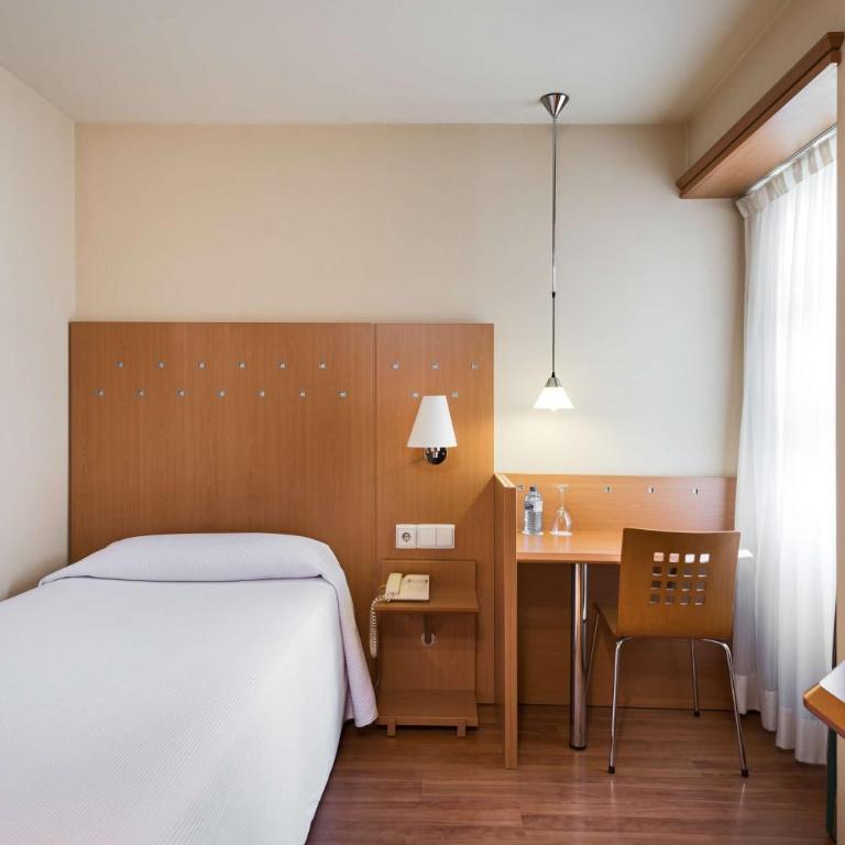 NH Valencia Las Ciencias - Standard Single Room - 5