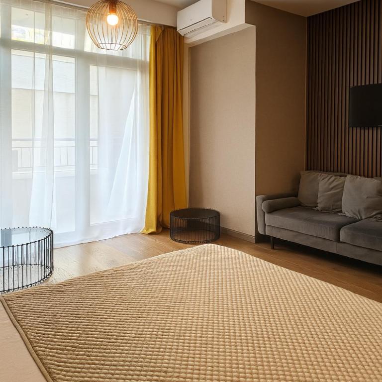 BW Riverside - Two-Bedroom Apartment with Balcony and Terrace - 2