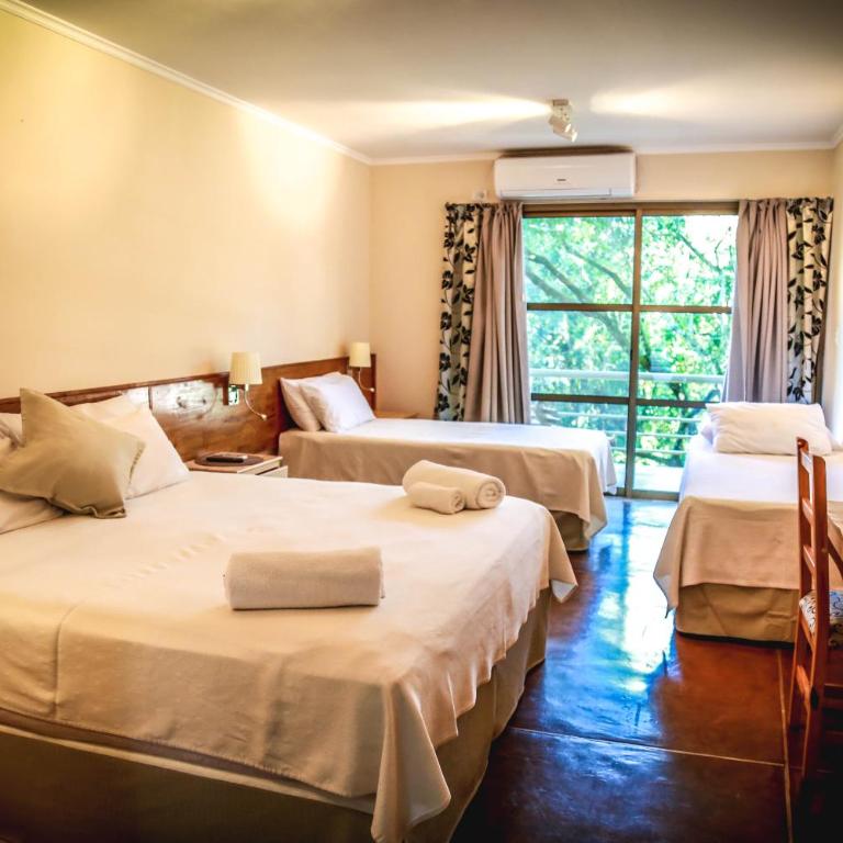 Rainforest Hotel & Cabañas - Habitación Familiar con balcón - 2